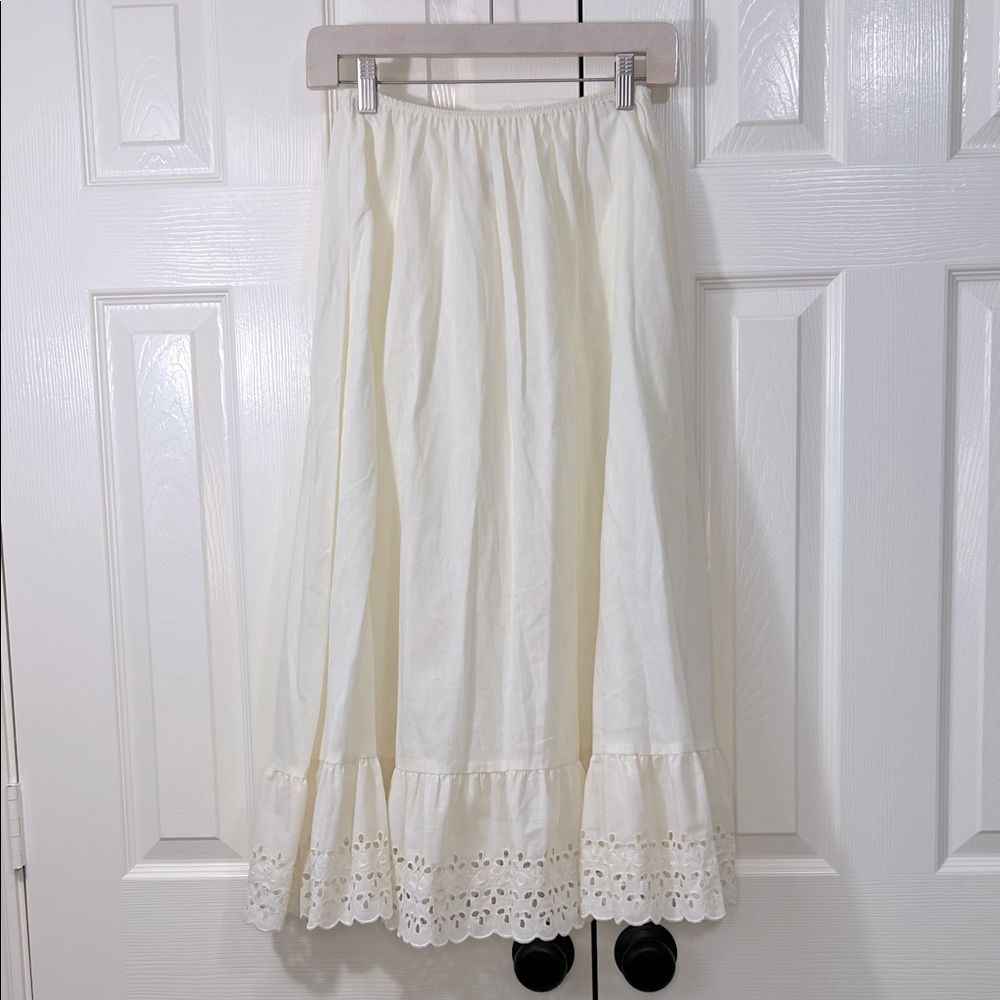 Elegant Cream Maxi Skirt